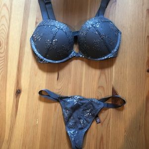 Very Sexy Push Up bra & thong panty